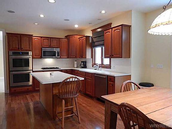 5th image of 4592 Winding Woods Ln