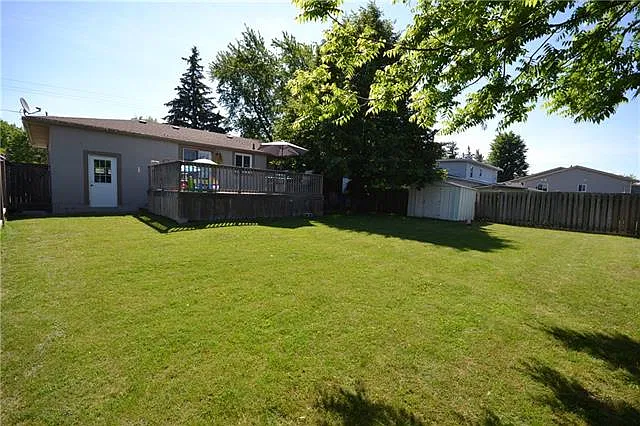 675 Geneva Street — Photo 2
