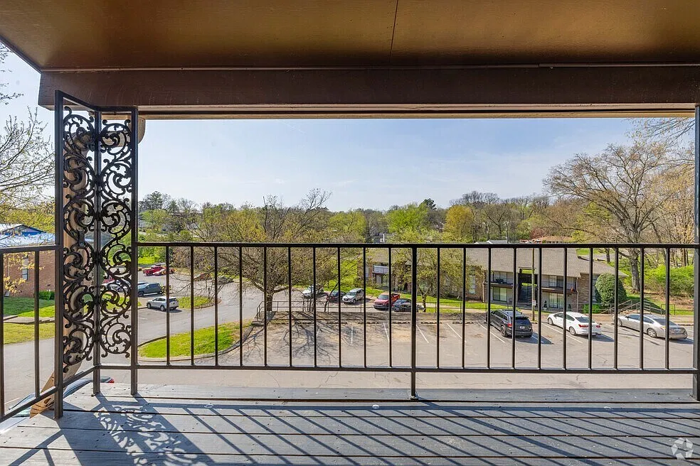 J173-4601 Packard Dr — Photo 2