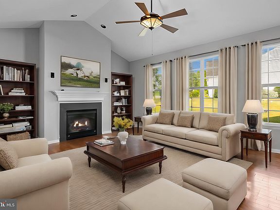 2nd image of 2205 Potters Mill Cir