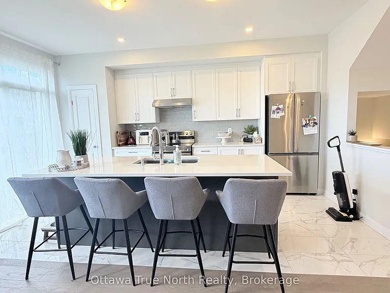 230 Invention Blvd — Photo 7