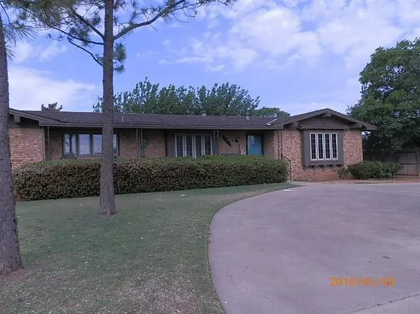 502 Westwood Ct, Lamesa, TX 79331