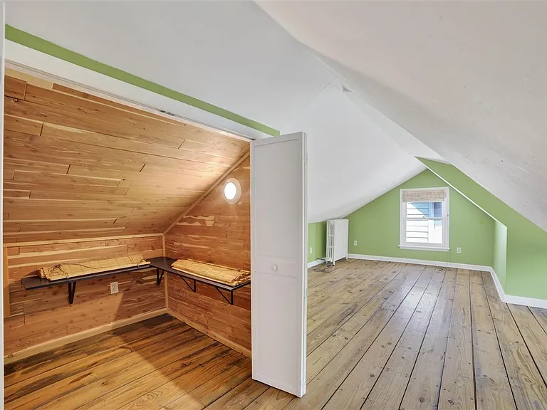 520 Wachtel Ave — Photo 22