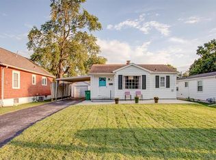 6 W Patterson St, Mascoutah, IL