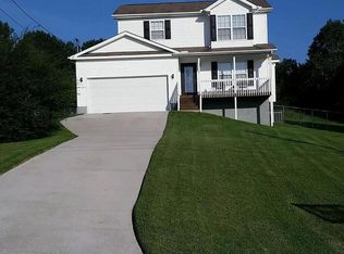 1157 Earnhardt Ln, La Follette, TN 37766