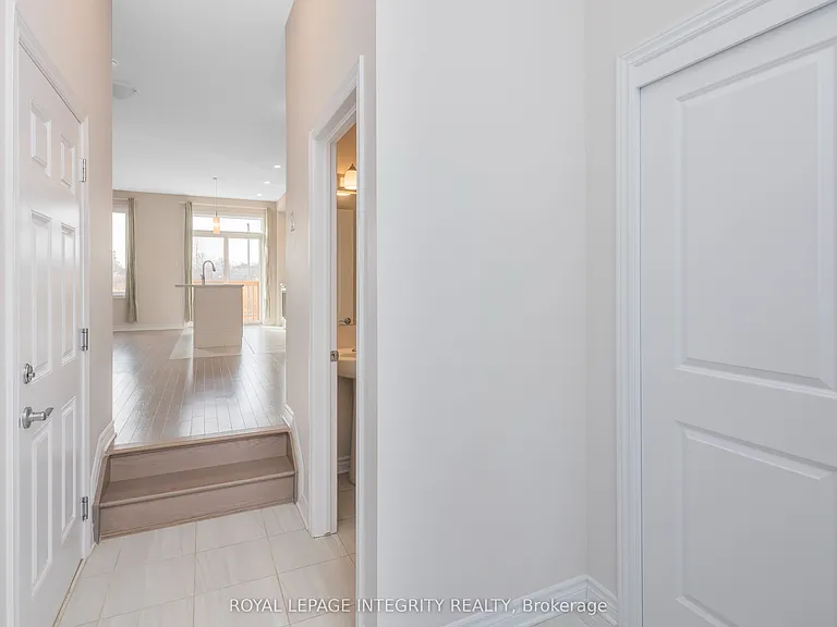 529 Enclave Ln — Photo 4