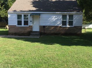 609 9th Pl, Henderson, KY 42420