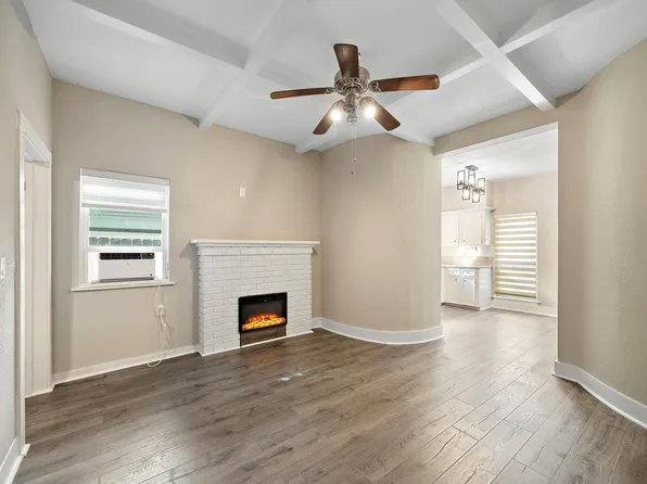 4618 McKinney St APT 1, Houston, TX 77023