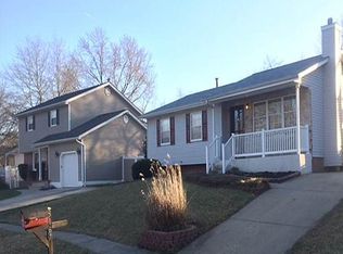 8167 Weyburn Rd, Millersville, MD 21108