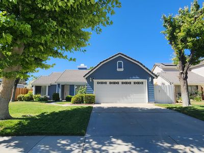 3219 W Avenue J4, Lancaster, CA, 93536