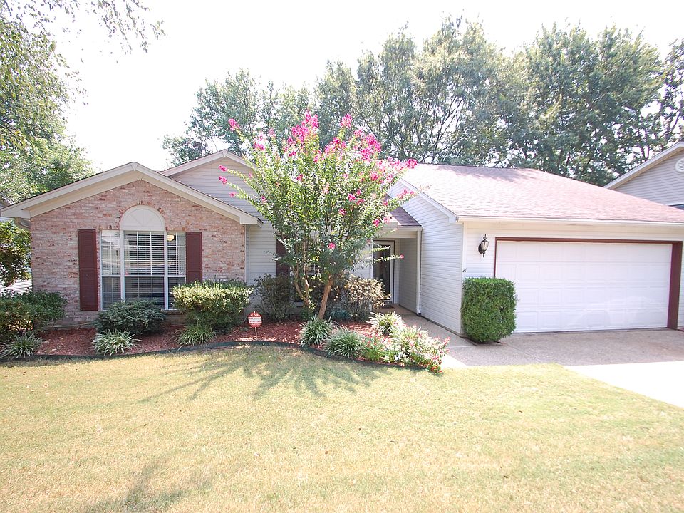 1st image of 13701 Woodbrook Dr