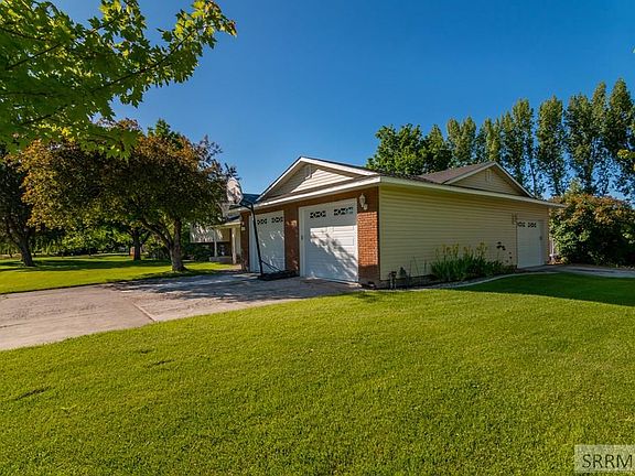 5th image of 3920 E Georgia Ln