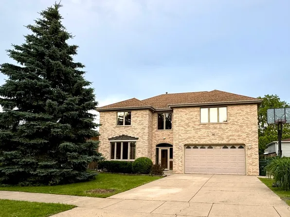 8421 N Western Ave, Niles, IL 60714