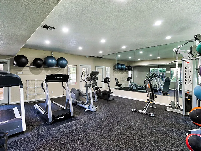 Adagio Apartment Homes — Photo 35