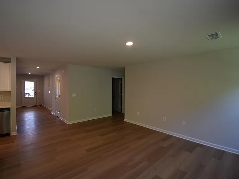 335 Horse Path Dr — Photo 26
