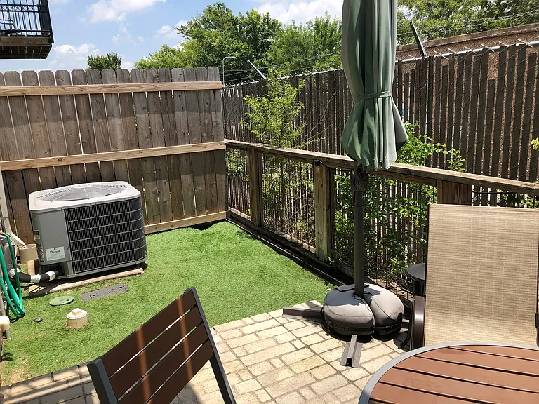 6900 E Riverside Dr #3 — Photo 16