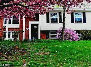 517 N Alder Ave, Sterling, VA 20164