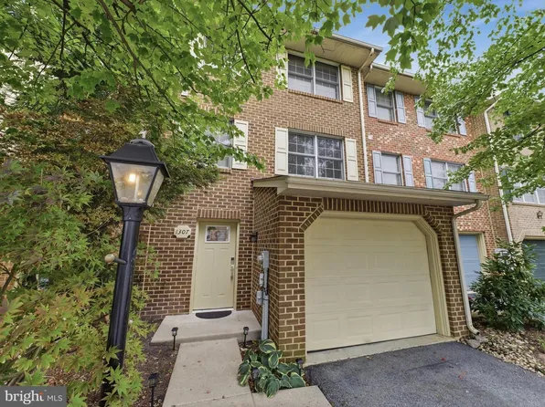 1307 Lindsay Ln, Hagerstown, MD 21742