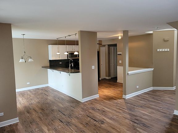 5th image of 2008 Orchard Ln