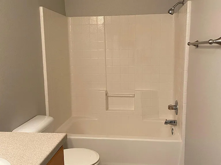 415 E 4th Ave #A — Photo 12