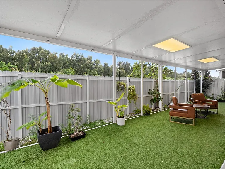 3634 SW 156th Ct — Photo 40