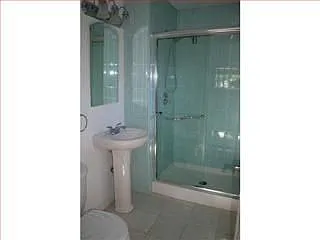 3026 Vistamont Dr photo 1