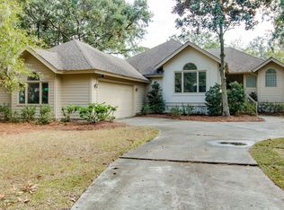 28 Twin Pines Rd, Hilton Head Island, SC 29928