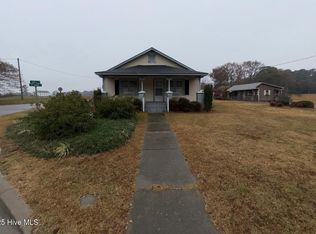 402 S Main Street, Salemburg, NC 28385