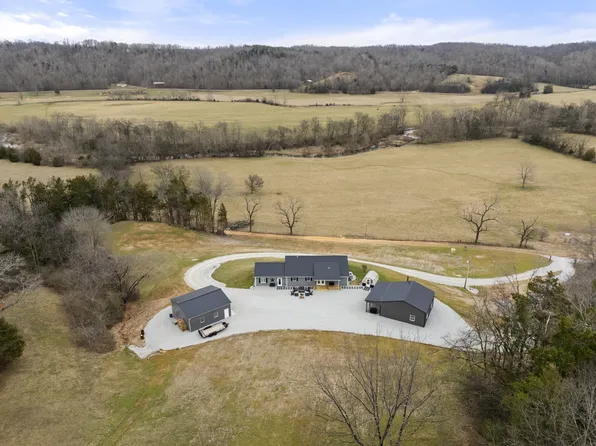 1447 W Beaverdam Rd, Centerville, TN 37033