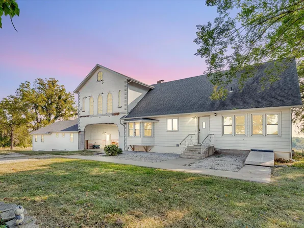 12305 S Highway J, Stockton, MO 65785