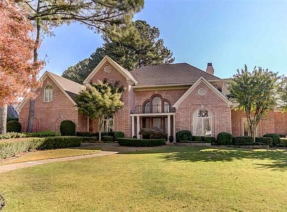 2nd image of 3450 Lake Pointe Dr