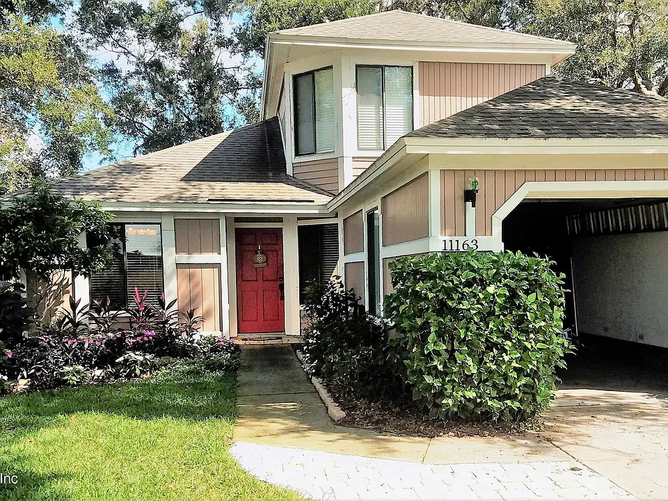 11163 Caroline Crest Dr