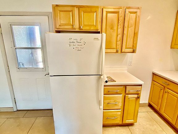 4th image of 455 W Kelso St APT 213