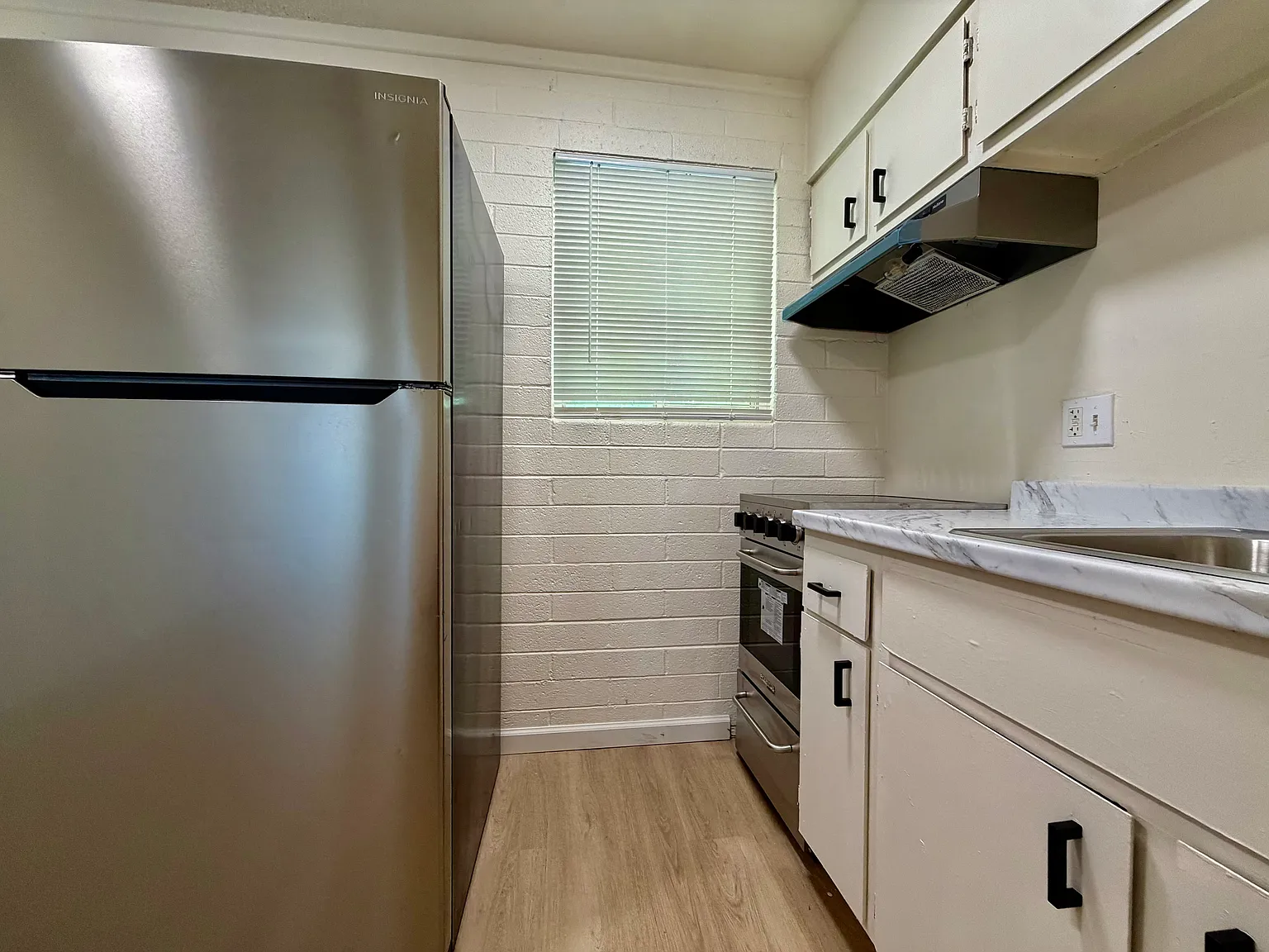 1 bed, 500 sqft, $899 — Photo 3