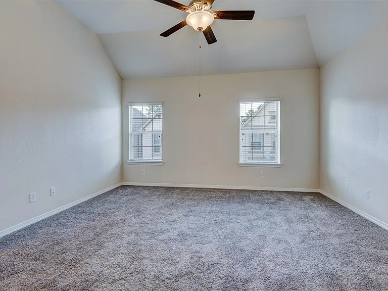 10804 Kyler Oaks Pl — Photo 9