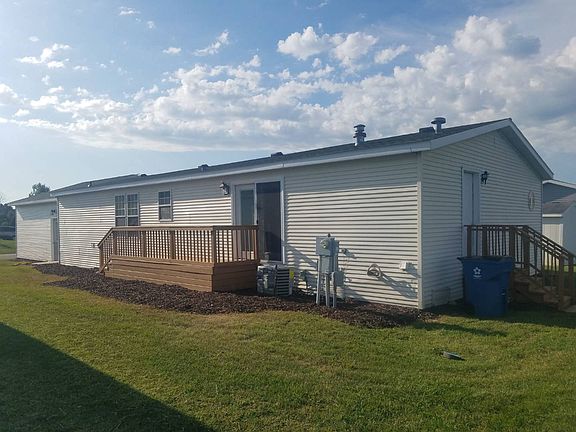 3rd image of 1563 Dover Dr