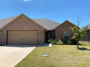 516 Landry Ct, Granbury, TX 76049