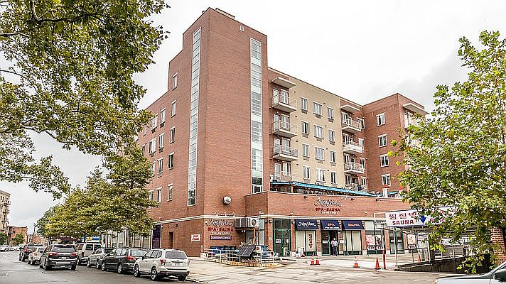1st image of 149-06 Northern Blvd E #508