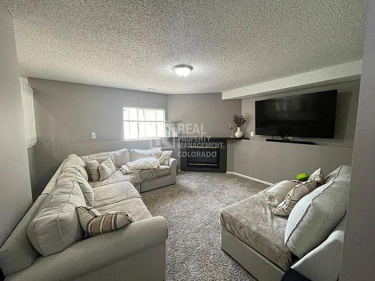 4626 Witches Hollow Ln — Photo 14