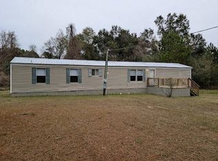 3226 Bumpnose Rd, Marianna, FL 32446