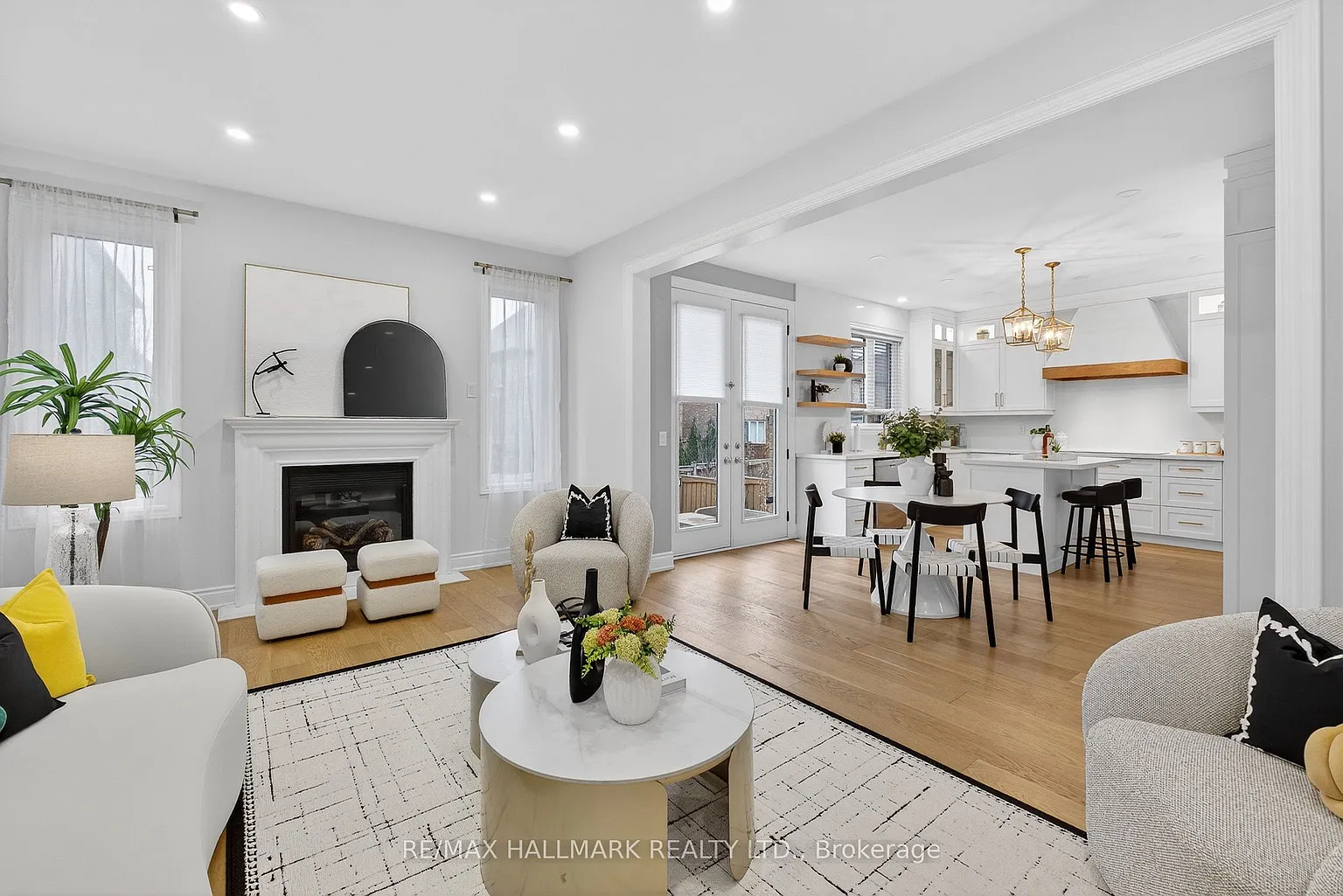 23 Wardlaw Pl photo 1