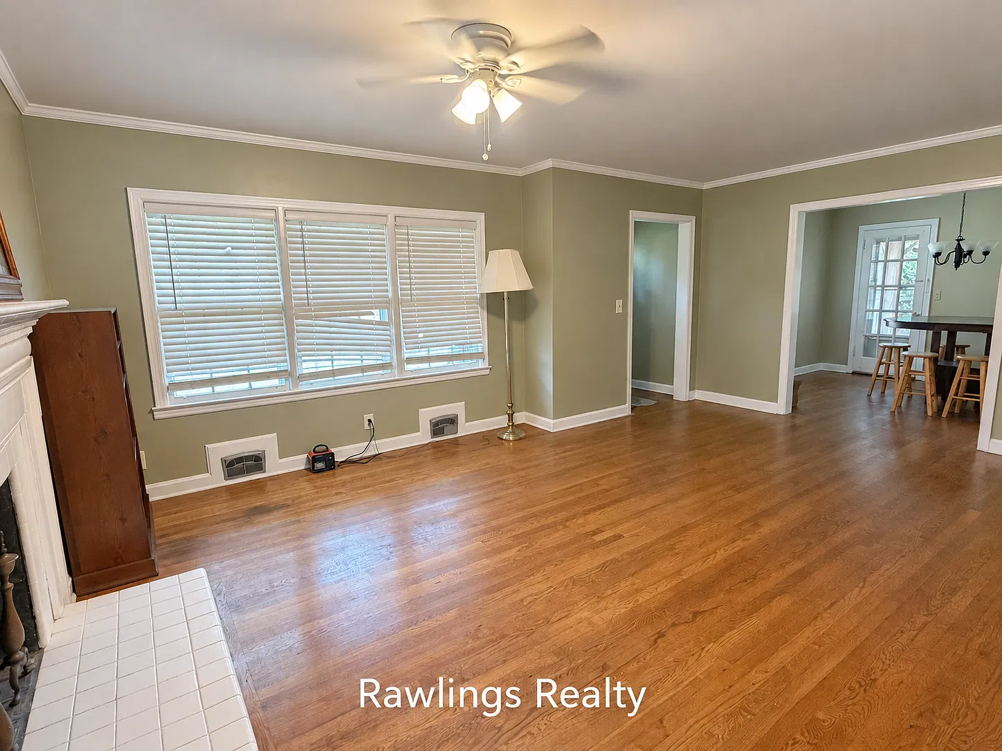 1119 Maple Drive - 1 — Photo 3