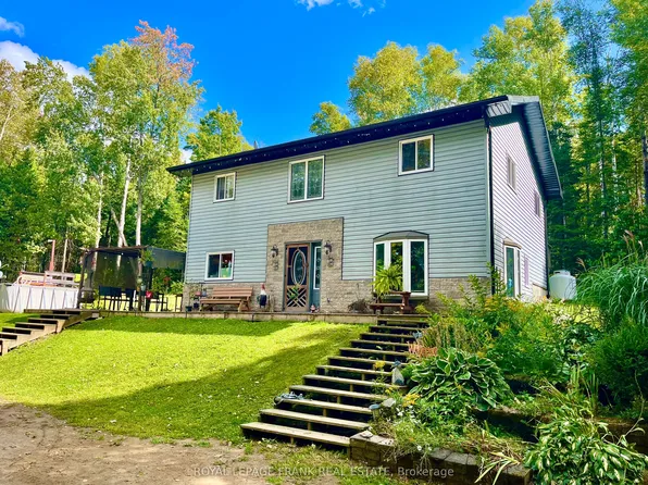 1630 Musclow Greenview Rd, Hastings Highlands, ON K0L 1C0