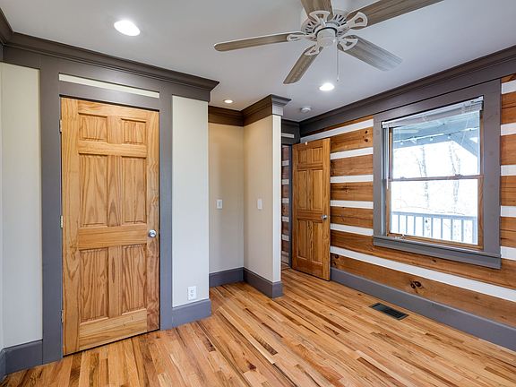 14th image of 1707 Sugar Ridge Rd
