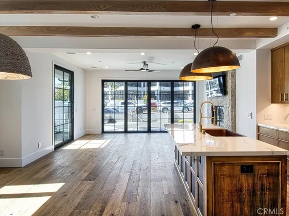 710 Avocado Ave #A, Corona Del Mar, CA 92625