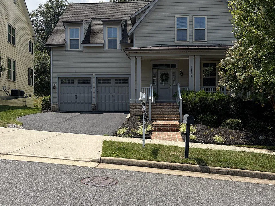 17136 Gullwing Dr
