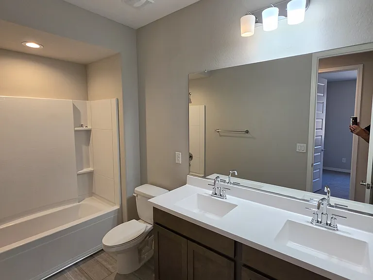 7128 W Coles Rd — Photo 16