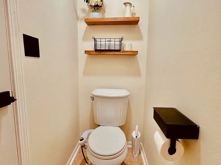 232 Concord Ln — Photo 25