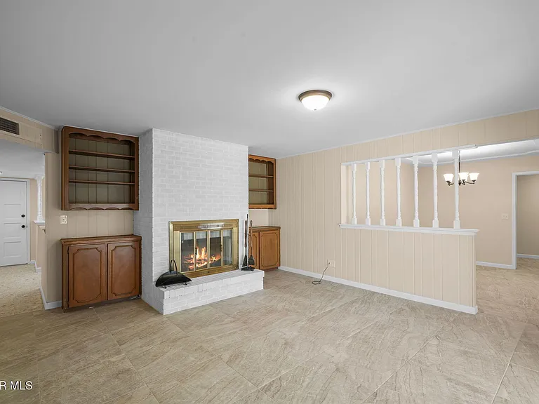 10337 Galahad Way — Photo 24