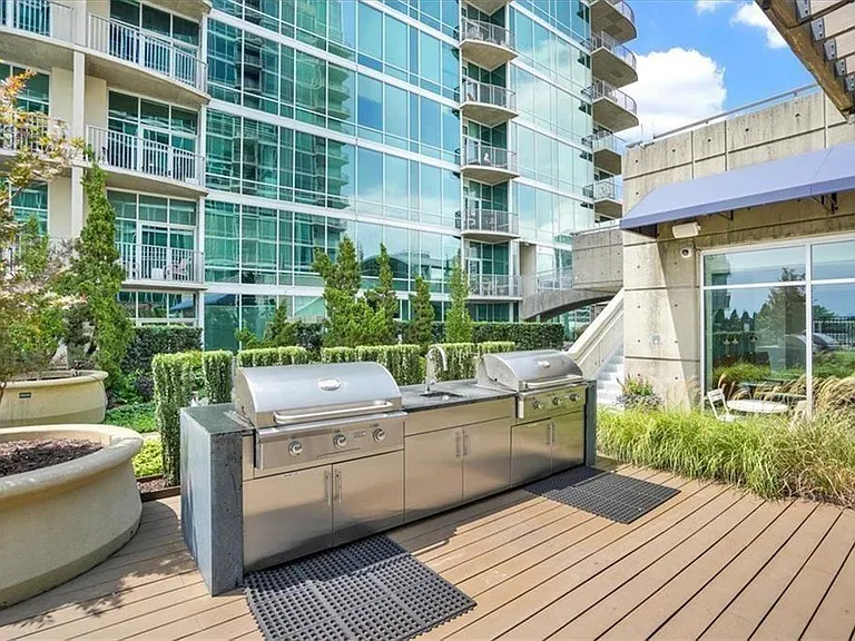 923 Peachtree St NE #924 — Photo 70